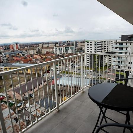 Sunrise Apartment Oradea Luaran gambar