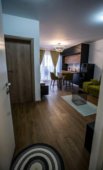 Sunrise Apartment Oradea Luaran gambar